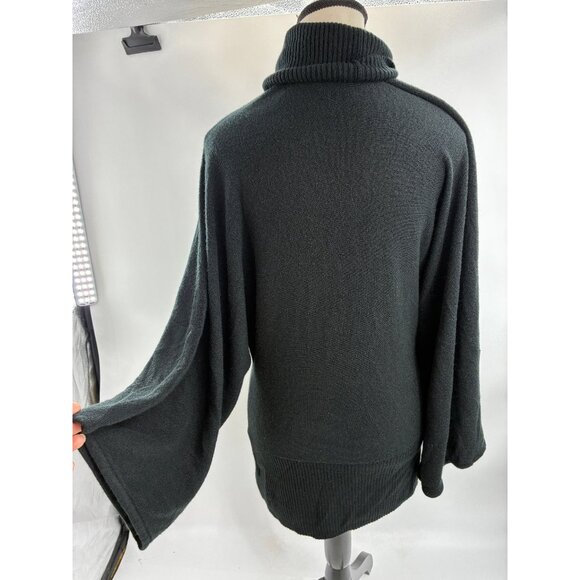 BCBGMAXAZRIA Women's Black Medium Acrylic Turtleneck Sweater - Picture 4 of 6